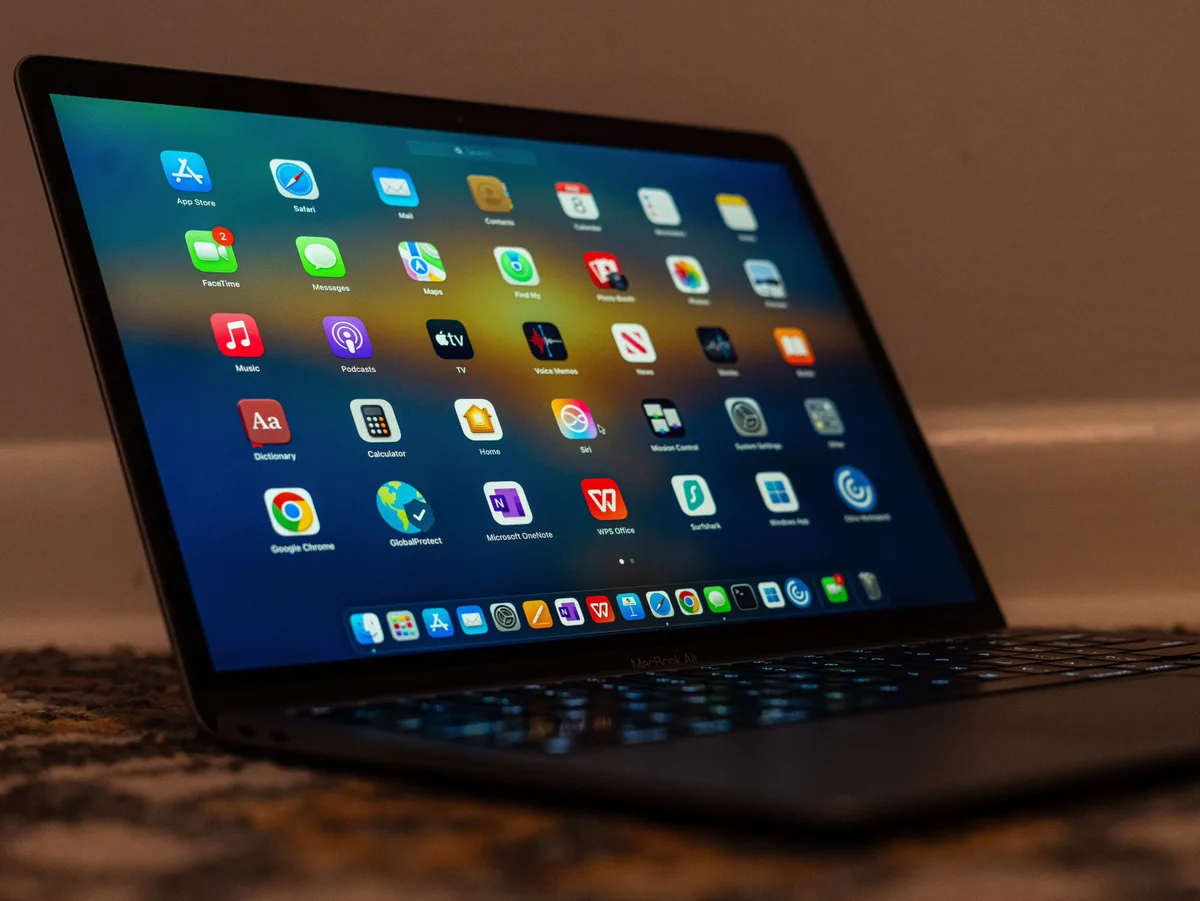 Lightweight business laptop